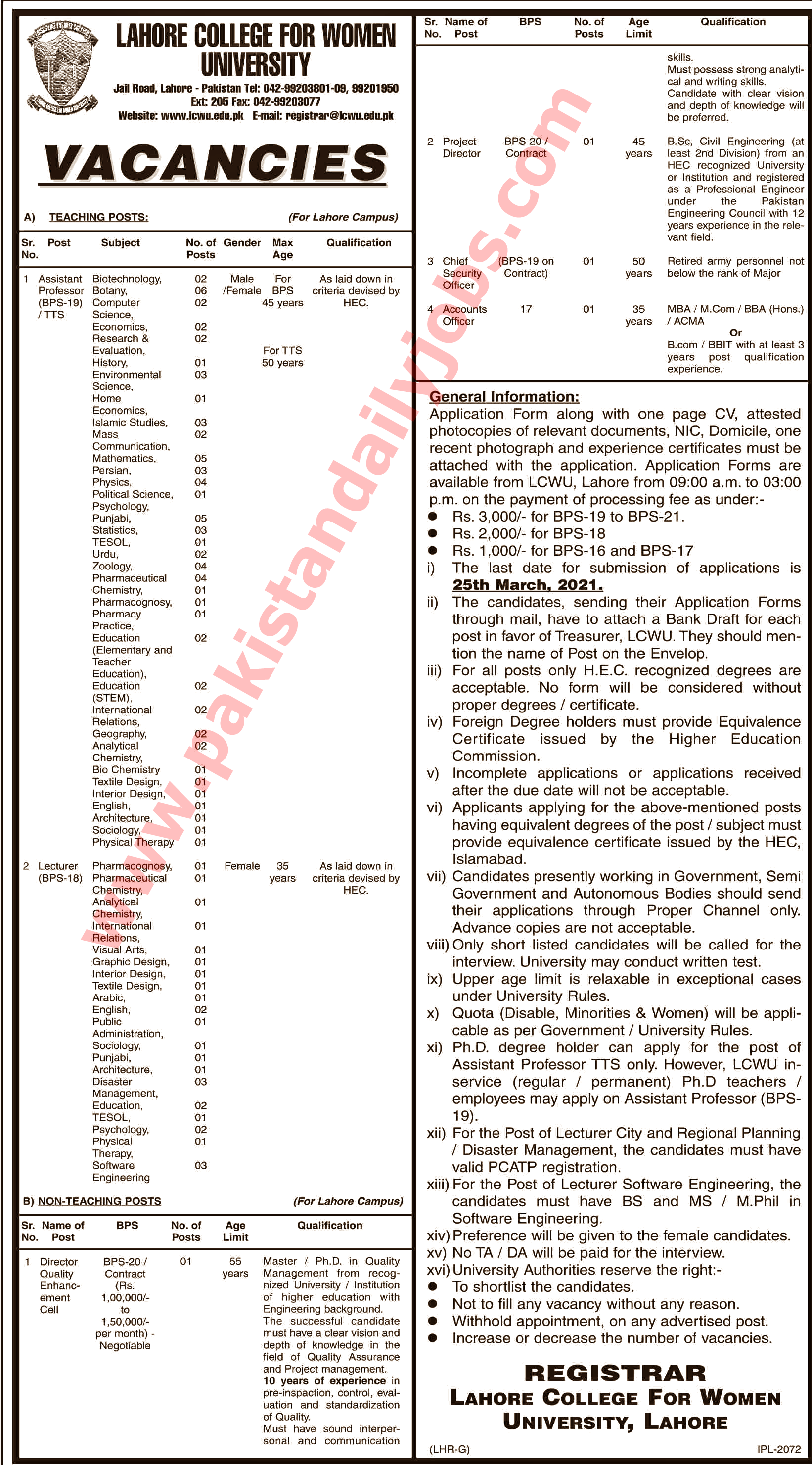 This is advertisement image of Lahore College for Women University jobs